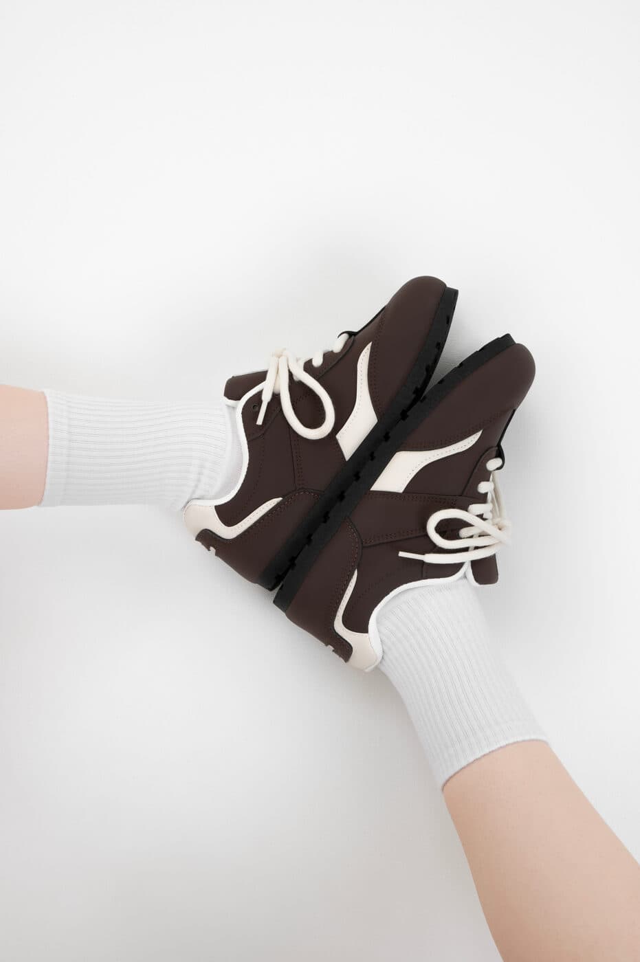 Босоногие кроссовки Wildfoot